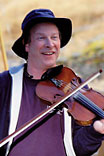 danny carnahan_Celtic fiddler_Rogue_River_Oregon